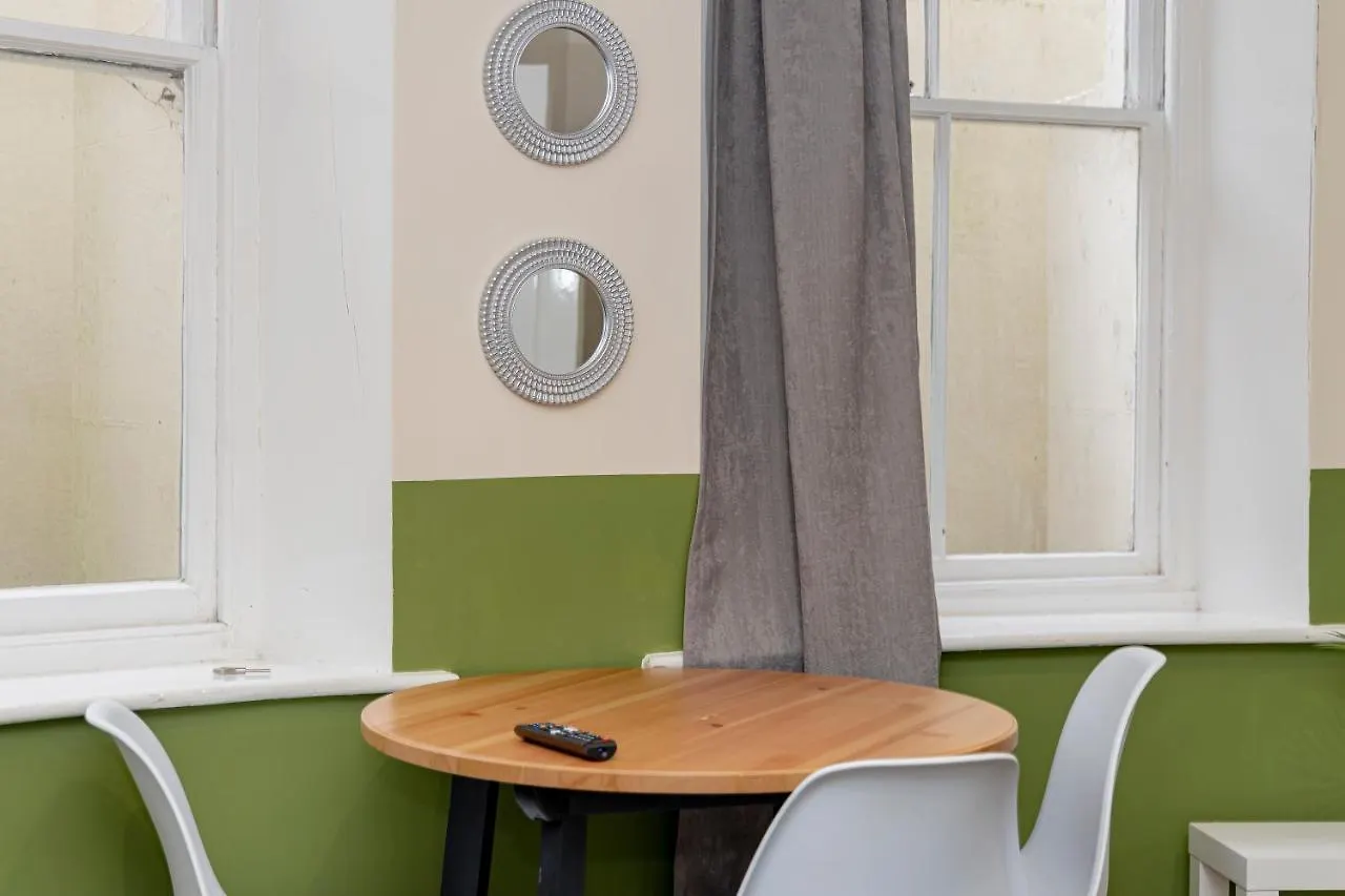 Flash Sale Kemptown 2 Bedroom Flat Bn224Eat02 Hove Appartement