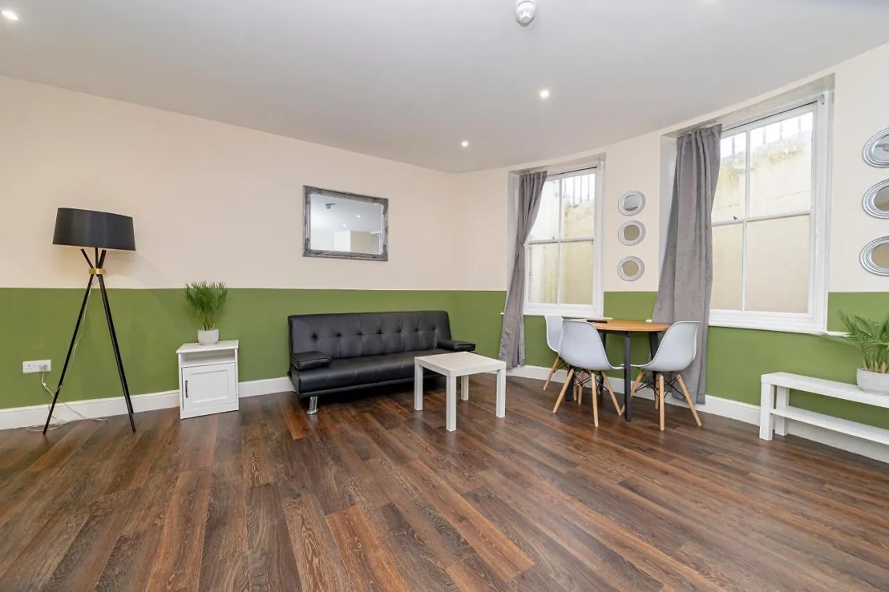 Flash Sale Kemptown 2 Bedroom Flat Bn224Eat02 Hove 0*,  Verenigd Koninkrijk